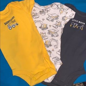 3 pack of onesies